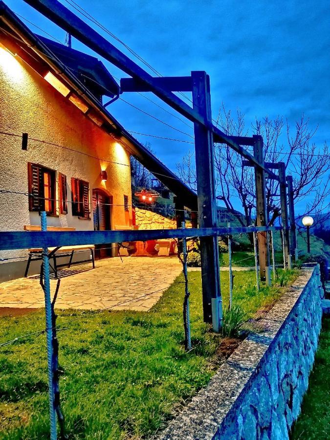 Vineyard Cottage Podrzaj Otocec Ngoại thất bức ảnh